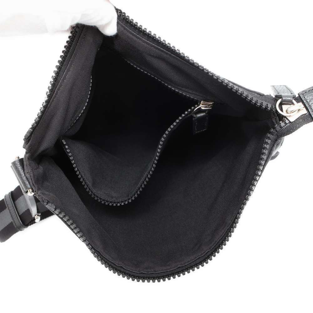 Gucci Shoulder Crossbody Bag GG Black - Picture 5 of 9